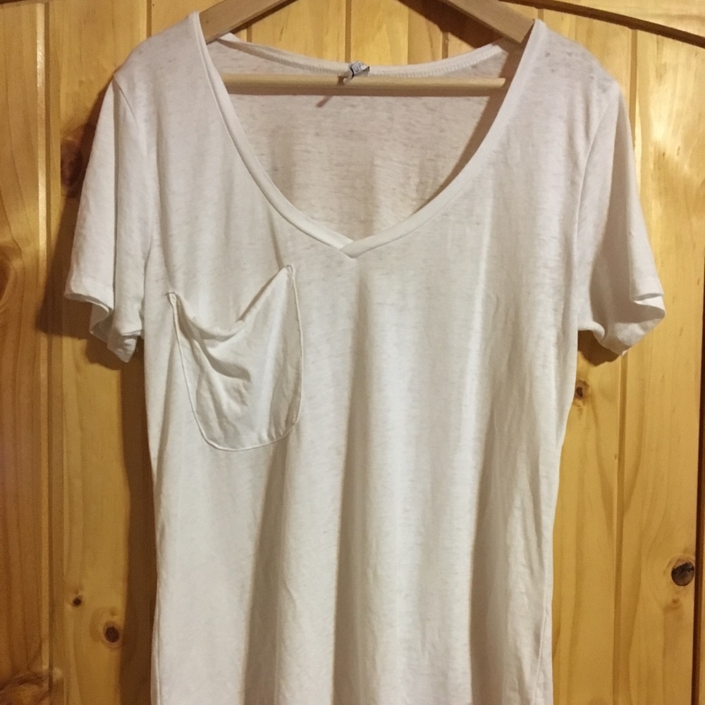 Plain white baggy t shirt